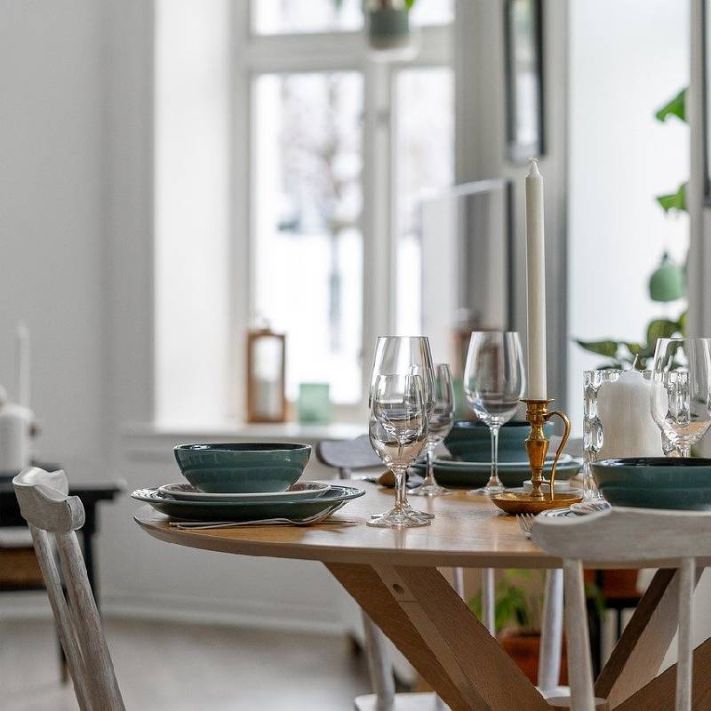 dining-room-8846141_1280 (1)